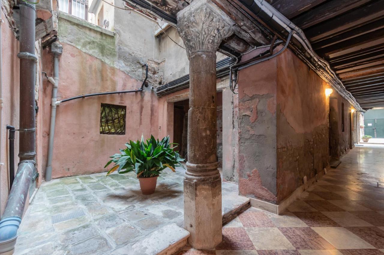 Palazzo Dolfin - Piazza San Marco Lovely Apartamento